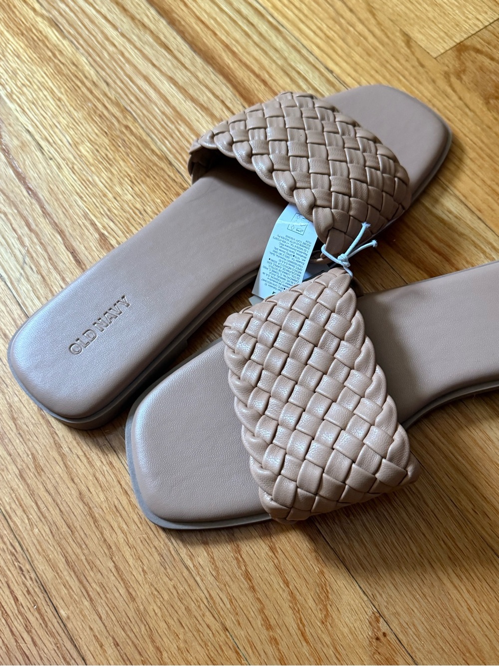 NWT Old Navy Braided Slide Sandal in Tan - Picture 3 of 10